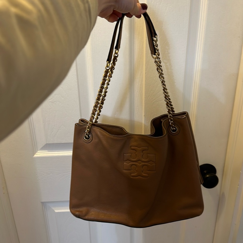 Tory Burch bag brown leather with gold detail